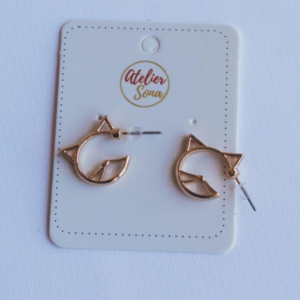 LAST Silver Cat Earrings Kittykat Hoops NWT NEW - Picture 7 of 7
